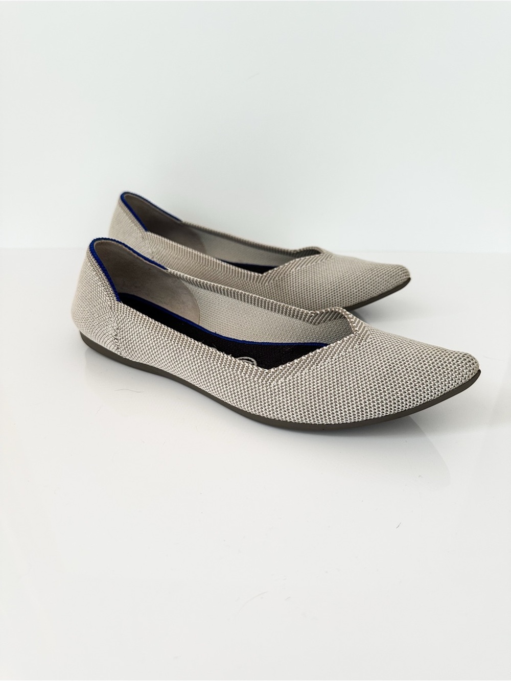 Rothy's The Point Flax Beige Knit Pointed Toe Ballet Flats Size 7 Tan Slip On - Picture 2 of 7